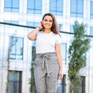 Meet your Posher, Steffanie